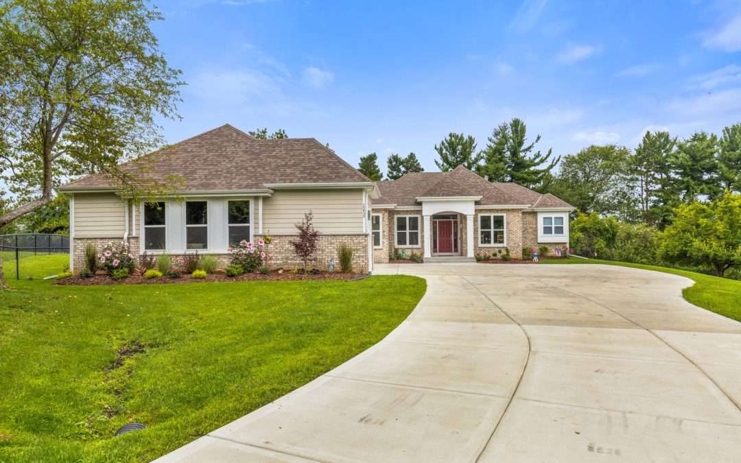 Questions to Ask Before Hiring a Custom Home Builder